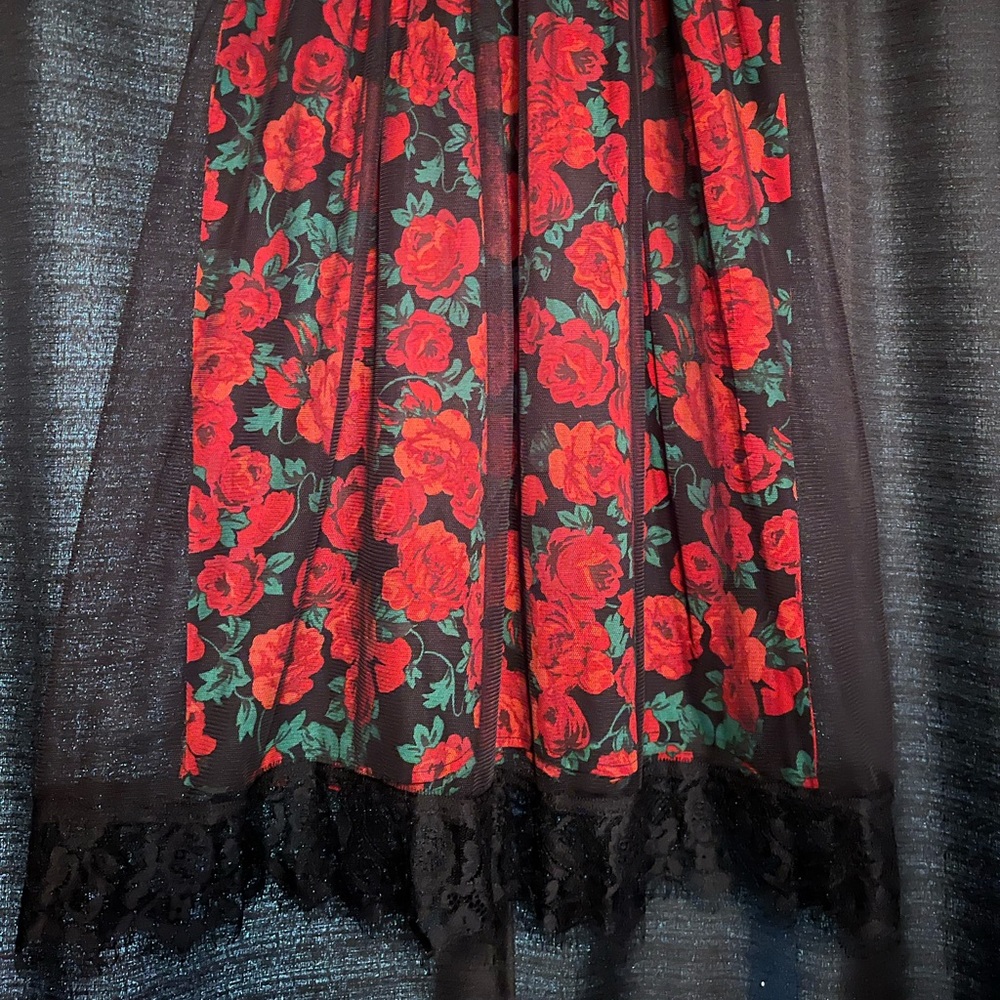 Romantic Floral Rose Midi Skirt S